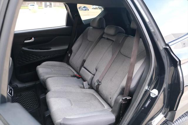 2021 Hyundai Santa Fe SE
