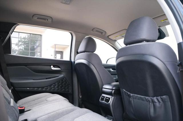 2021 Hyundai Santa Fe SE