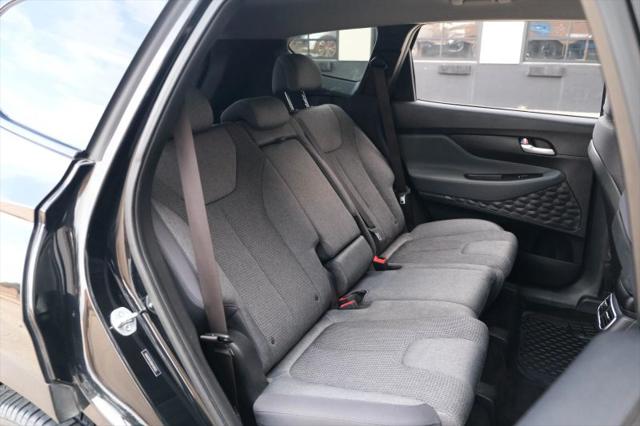 2021 Hyundai Santa Fe SE
