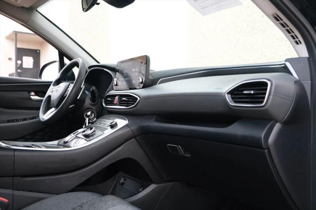 2021 Hyundai Santa Fe SE