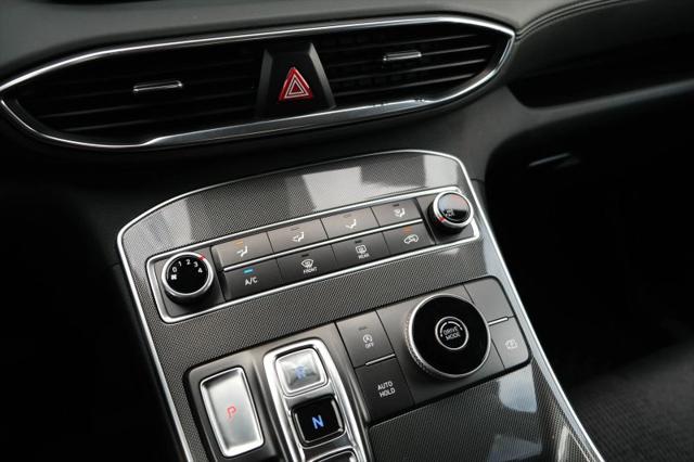 2021 Hyundai Santa Fe SE