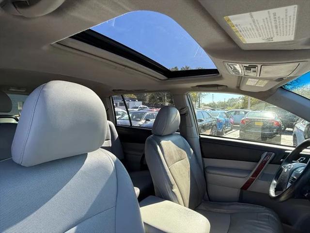 2013 Toyota Highlander Hybrid Limited V6