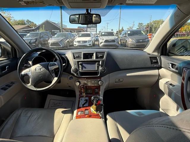 2013 Toyota Highlander Hybrid Limited V6
