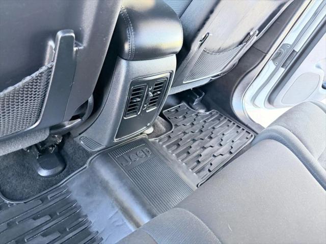 2015 Jeep Grand Cherokee Laredo