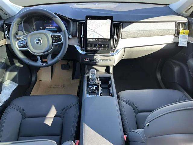 2026 Volvo XC90 Plus, B6 AWD Gas (mild hybrid), Gasoline, Bright, 7 Seats