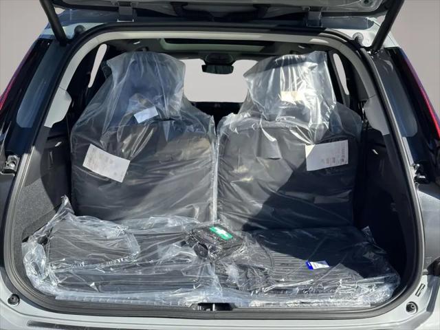 2026 Volvo XC90 Plus, B6 AWD Gas (mild hybrid), Gasoline, Bright, 7 Seats