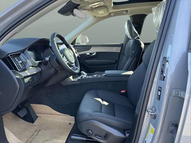 2026 Volvo XC90 Plus, B6 AWD Gas (mild hybrid), Gasoline, Bright, 7 Seats