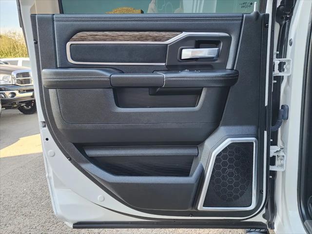 2021 Jeep Ram 2500 Laramie Crew Cab 4x4 6'4" Box