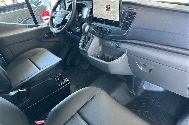 2026 Ford Transit Cargo Van Base