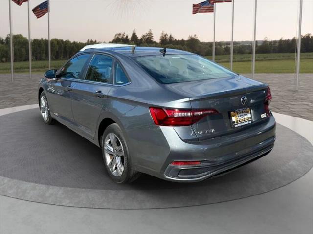 2022 Volkswagen Jetta 1.5T SE