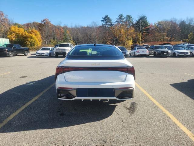 2026 Kia K5 EX