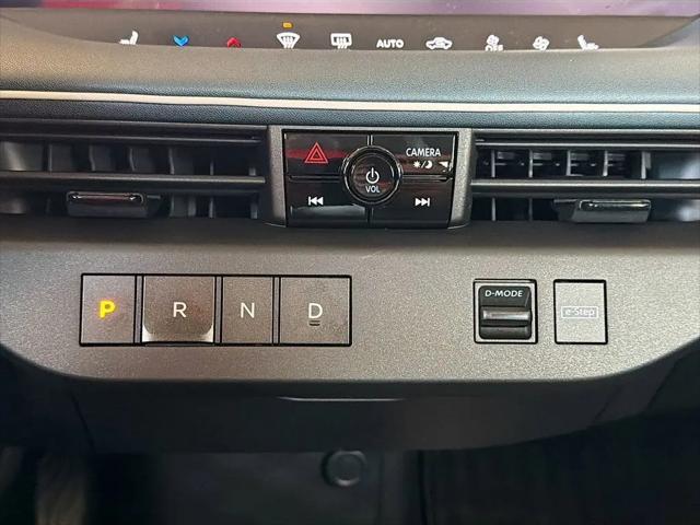 2026 Nissan LEAF PLATINUM+