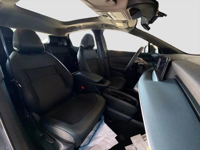 2026 Nissan LEAF PLATINUM+
