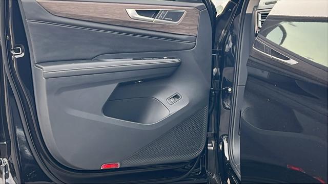 2026 Volkswagen Atlas SEL Premium R-Line