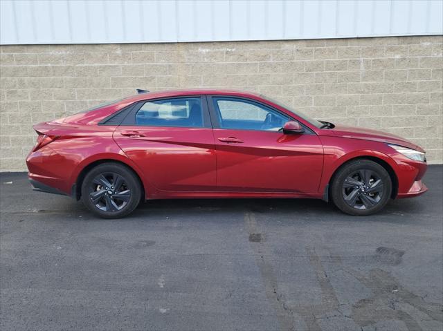 2023 Hyundai Elantra SEL 2023 Hyundai Elantra SEL