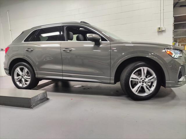 2024 Audi Q3 Premium 45 TFSI S line quattro Tiptronic 2024 Audi Q3 Premium 45 TFSI S line quattro Tiptronic