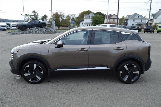 2025 Nissan Kicks SR Intelligent AWD 2025 Nissan Kicks SR Intelligent AWD