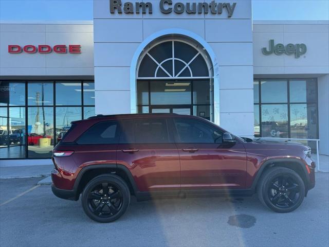 2023 Jeep Grand Cherokee Altitude 4x4