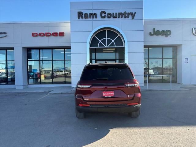 2023 Jeep Grand Cherokee Altitude 4x4