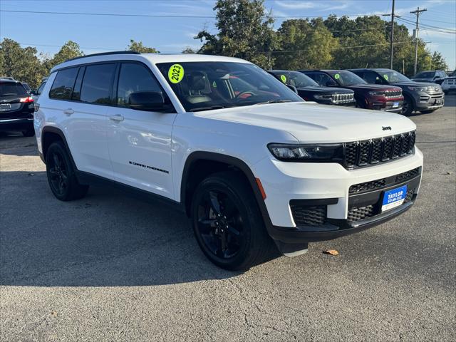 2023 Jeep Grand Cherokee L Altitude 4x4 2023 Jeep Grand Cherokee L Altitude 4x4