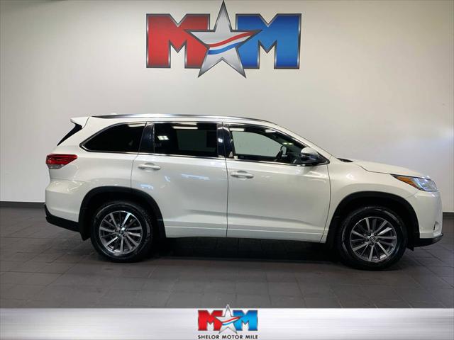 2017 Toyota Highlander XLE 2017 Toyota Highlander XLE