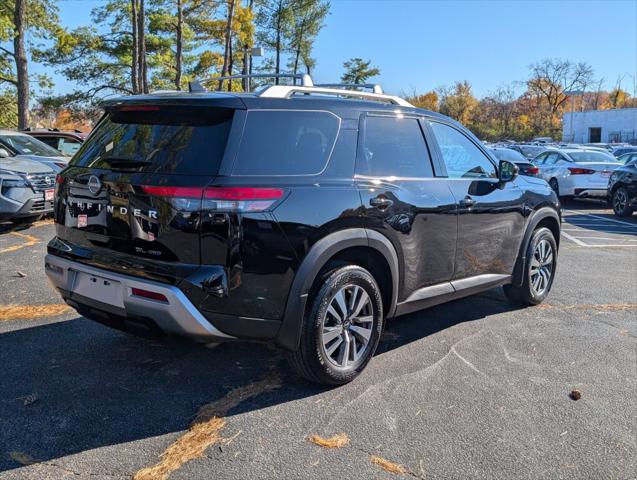 2024 Nissan Pathfinder SL 4WD 2024 Nissan Pathfinder SL 4WD
