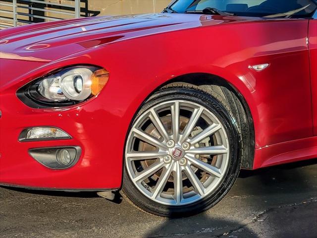 2017 Fiat 124 Spider Lusso 2017 Fiat 124 Spider Lusso