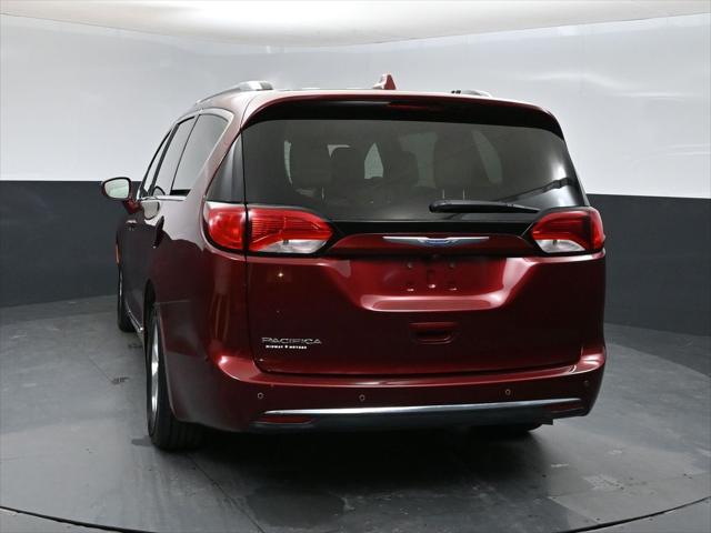 2017 Chrysler Pacifica Touring-L Plus