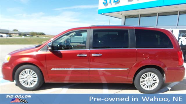 2013 Chrysler Town and Country Limited 2013 Chrysler Town and Country Limited