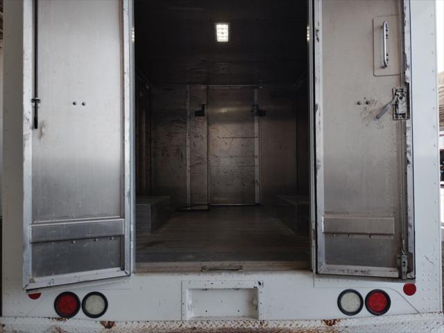 2017 Ford E-350 Stripped Base