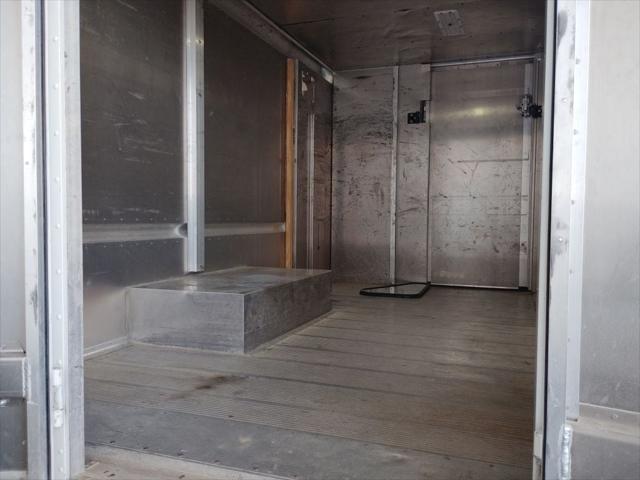 2017 Ford E-350 Stripped Base