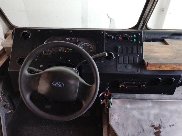 2017 Ford E-350 Stripped Base