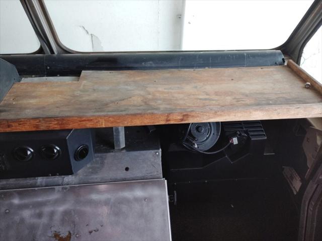 2017 Ford E-350 Stripped Base