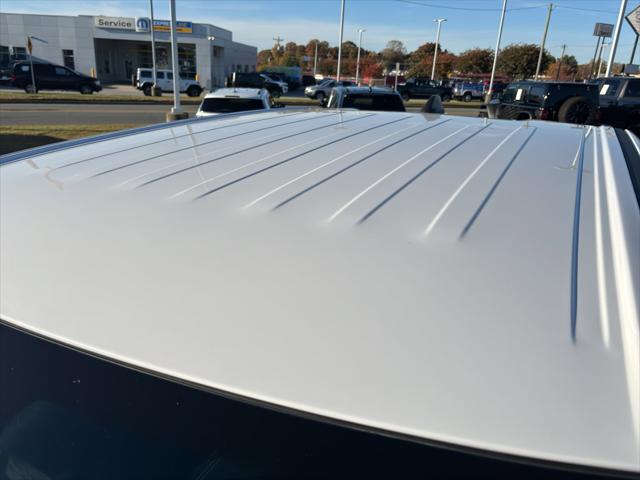 2022 RAM 1500 Laramie Crew Cab 4x4 57 Box