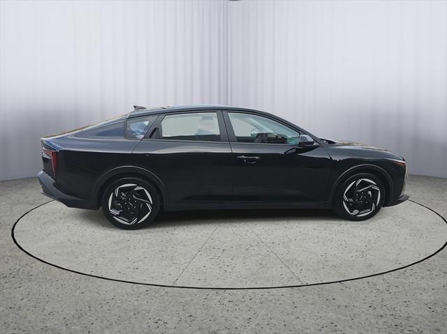 2025 Kia K4 EX 2025 Kia K4 EX