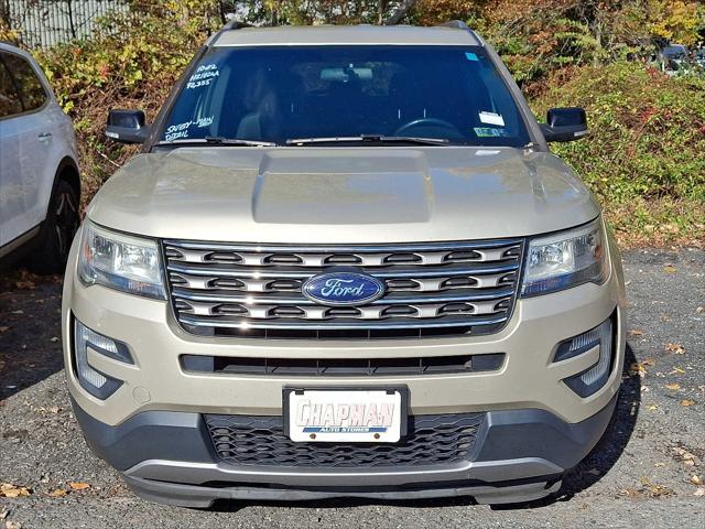 2017 Ford Explorer XLT 2017 Ford Explorer XLT