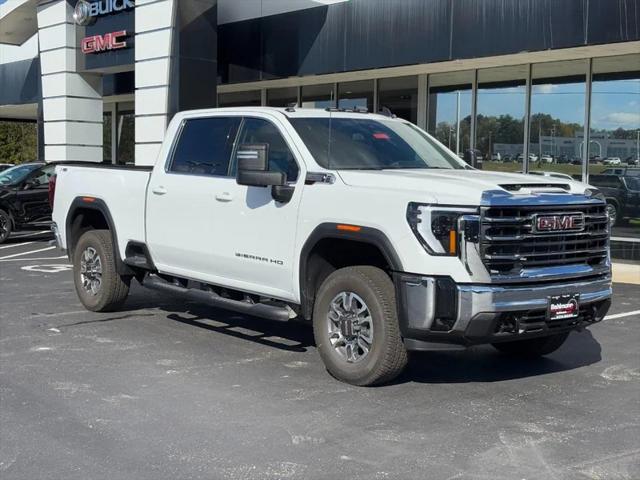 2025 GMC Sierra 2500HD 4WD Crew Cab Standard Bed SLE