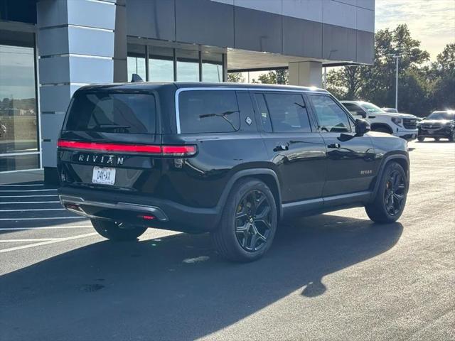 2023 Rivian R1S Adventure 2023 Rivian R1S Adventure
