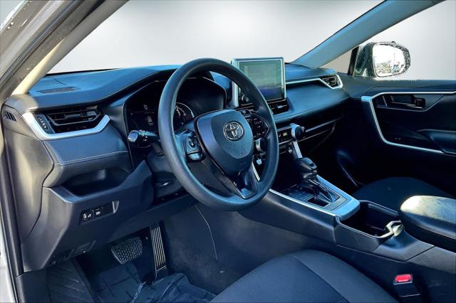 2024 Toyota RAV4 LE 2024 Toyota RAV4 LE