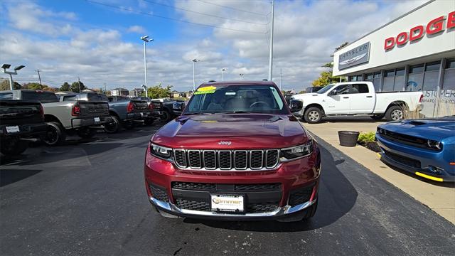 2023 Jeep Grand Cherokee L Laredo 4x4 2023 Jeep Grand Cherokee L Laredo 4x4