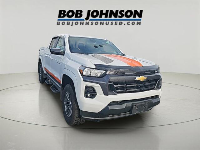 2023 Chevrolet Colorado 4WD Crew Cab Short Box LT