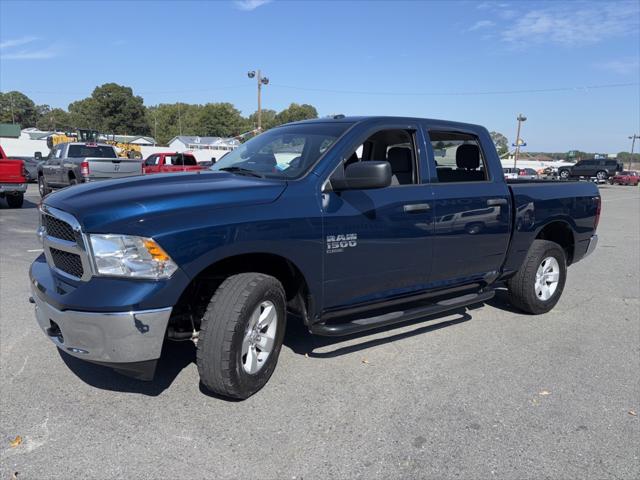 2023 RAM 1500 Classic Tradesman Crew Cab 4x4 57 Box 2023 RAM 1500 Classic Tradesman Crew Cab 4x4 57 Box