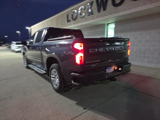 2021 Chevrolet Silverado 1500 4WD Crew Cab Short Bed RST