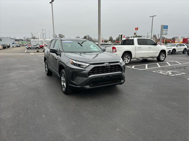 2024 Toyota RAV4 XLE 2024 Toyota RAV4 XLE
