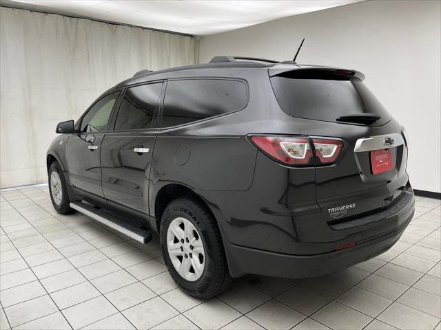 2017 Chevrolet Traverse LS 2017 Chevrolet Traverse LS