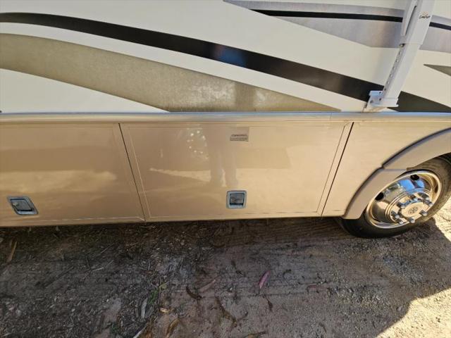 2001 Ford F-550 Unknown