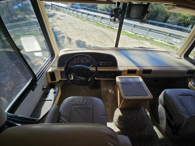 2001 Ford F-550 Unknown