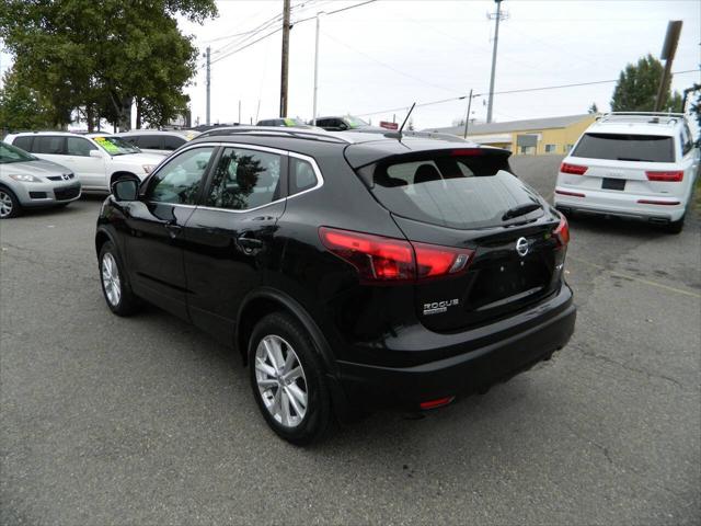 2018 Nissan Rogue Sport SV