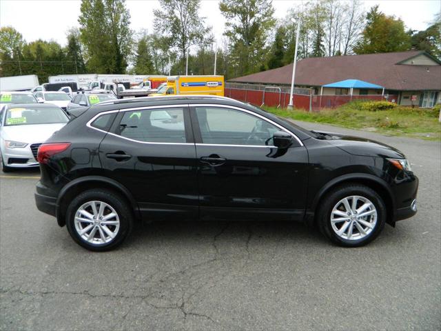 2018 Nissan Rogue Sport SV