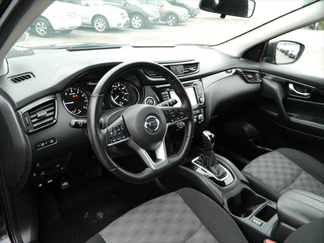 2018 Nissan Rogue Sport SV